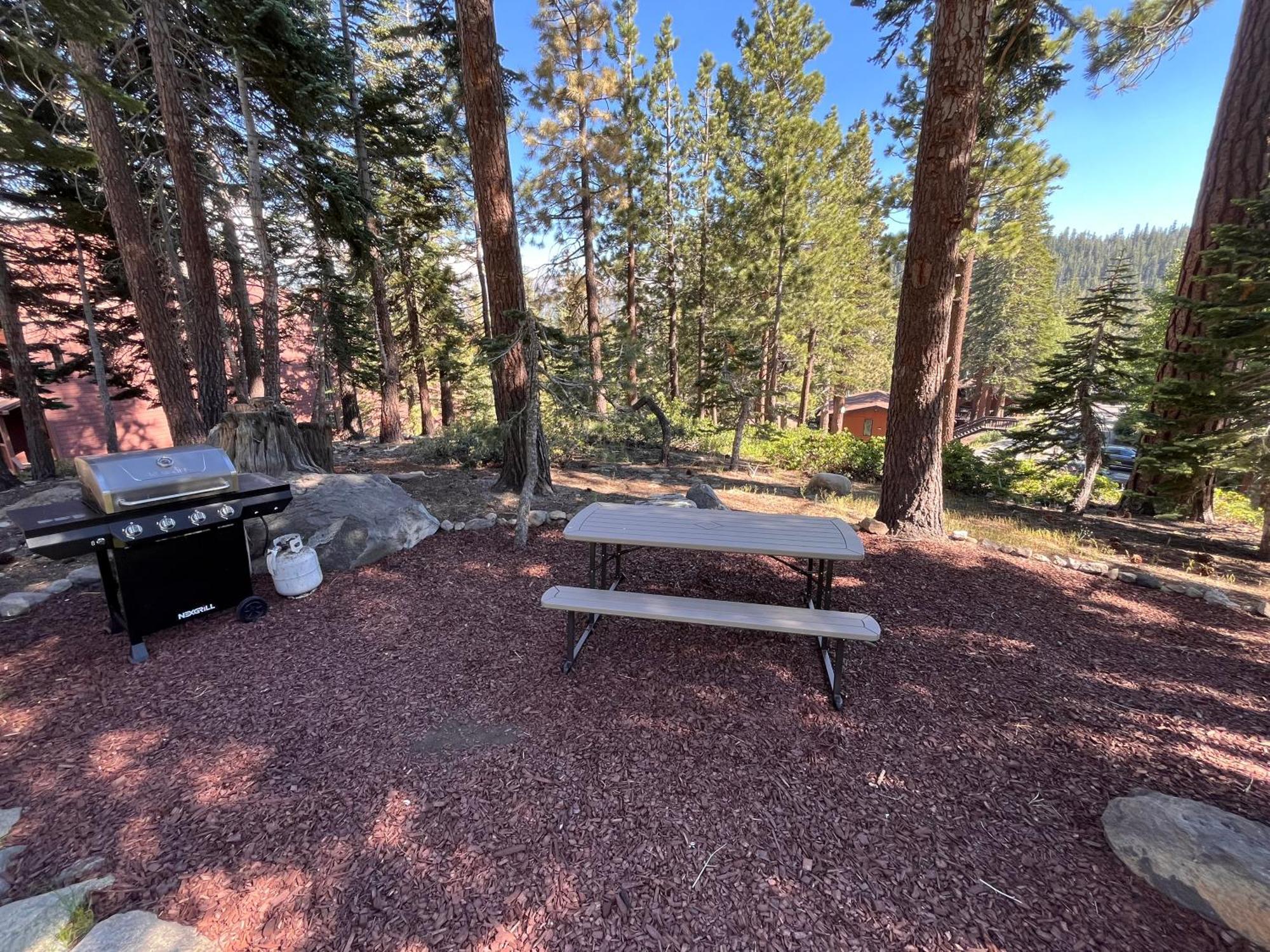 Tastefully Remodeled Condo At Mammoth Ski & Racquet Club, Hot Tub, Garage, 10 Min Walk To Ski Lifts Μαμούθ Λέικς Εξωτερικό φωτογραφία
