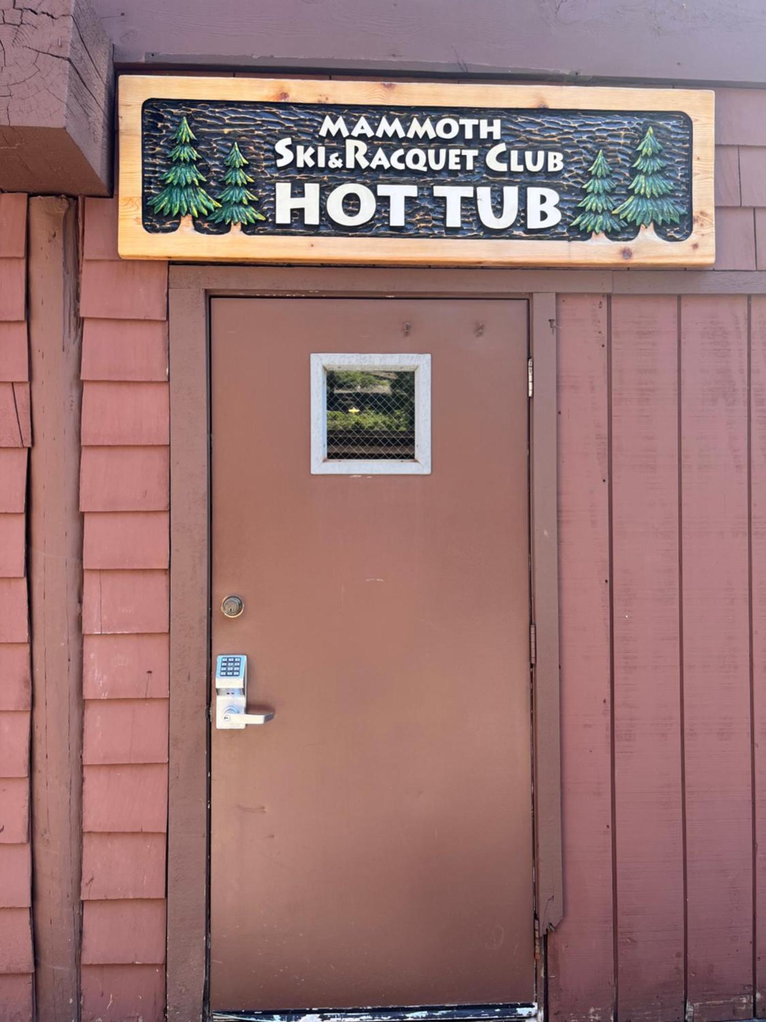 Tastefully Remodeled Condo At Mammoth Ski & Racquet Club, Hot Tub, Garage, 10 Min Walk To Ski Lifts Μαμούθ Λέικς Εξωτερικό φωτογραφία