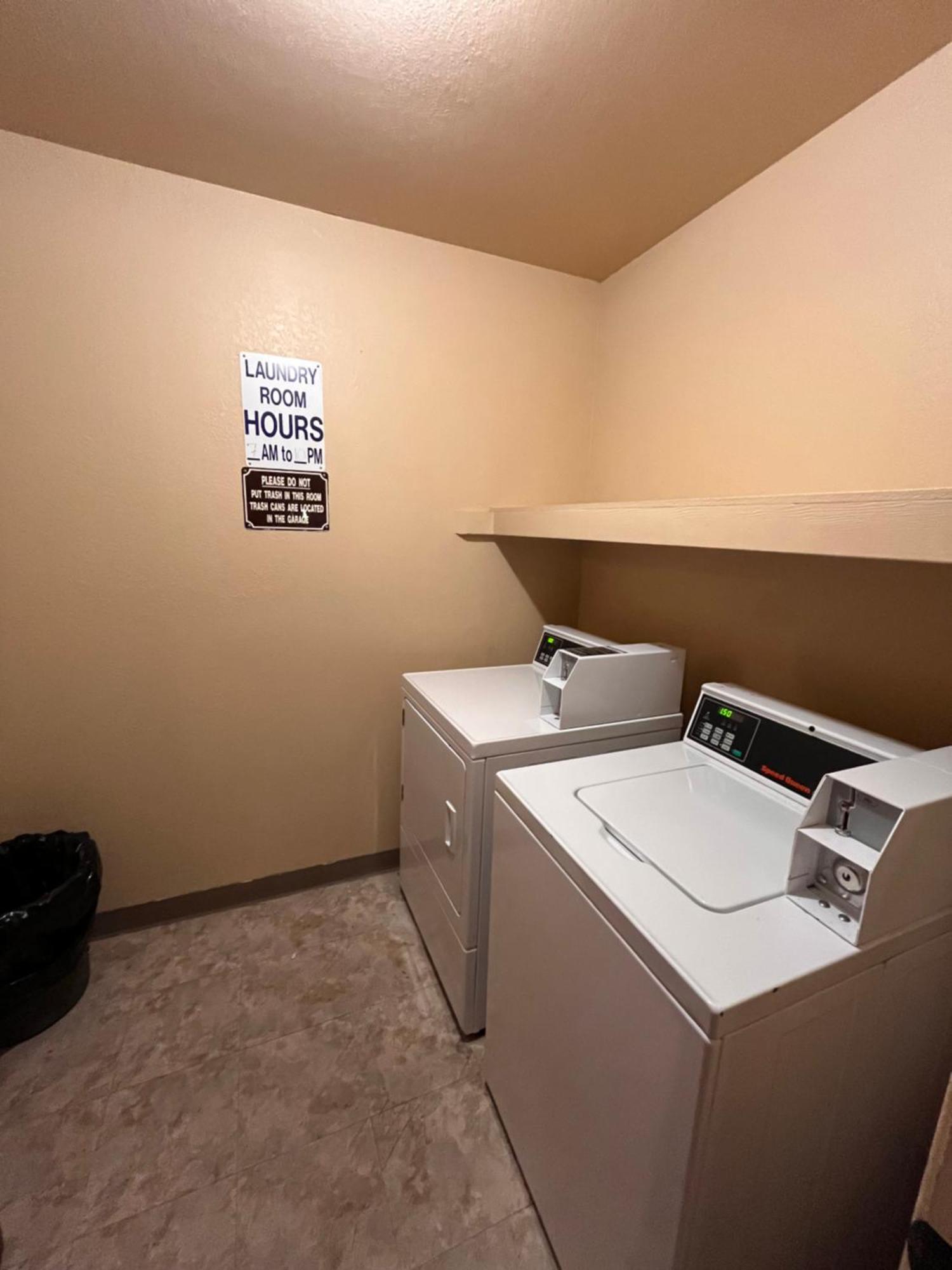 Tastefully Remodeled Condo At Mammoth Ski & Racquet Club, Hot Tub, Garage, 10 Min Walk To Ski Lifts Μαμούθ Λέικς Εξωτερικό φωτογραφία