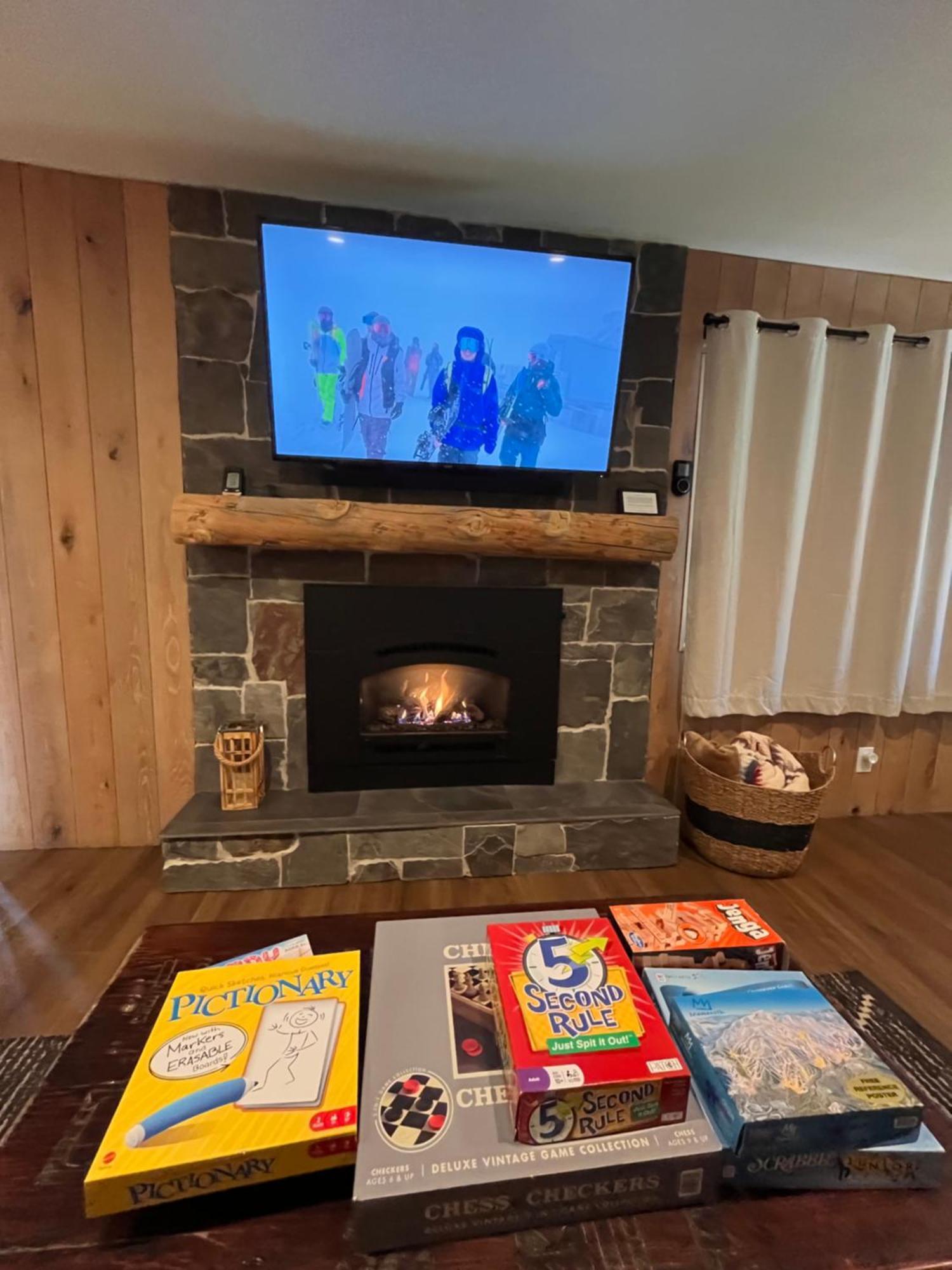 Tastefully Remodeled Condo At Mammoth Ski & Racquet Club, Hot Tub, Garage, 10 Min Walk To Ski Lifts Μαμούθ Λέικς Εξωτερικό φωτογραφία