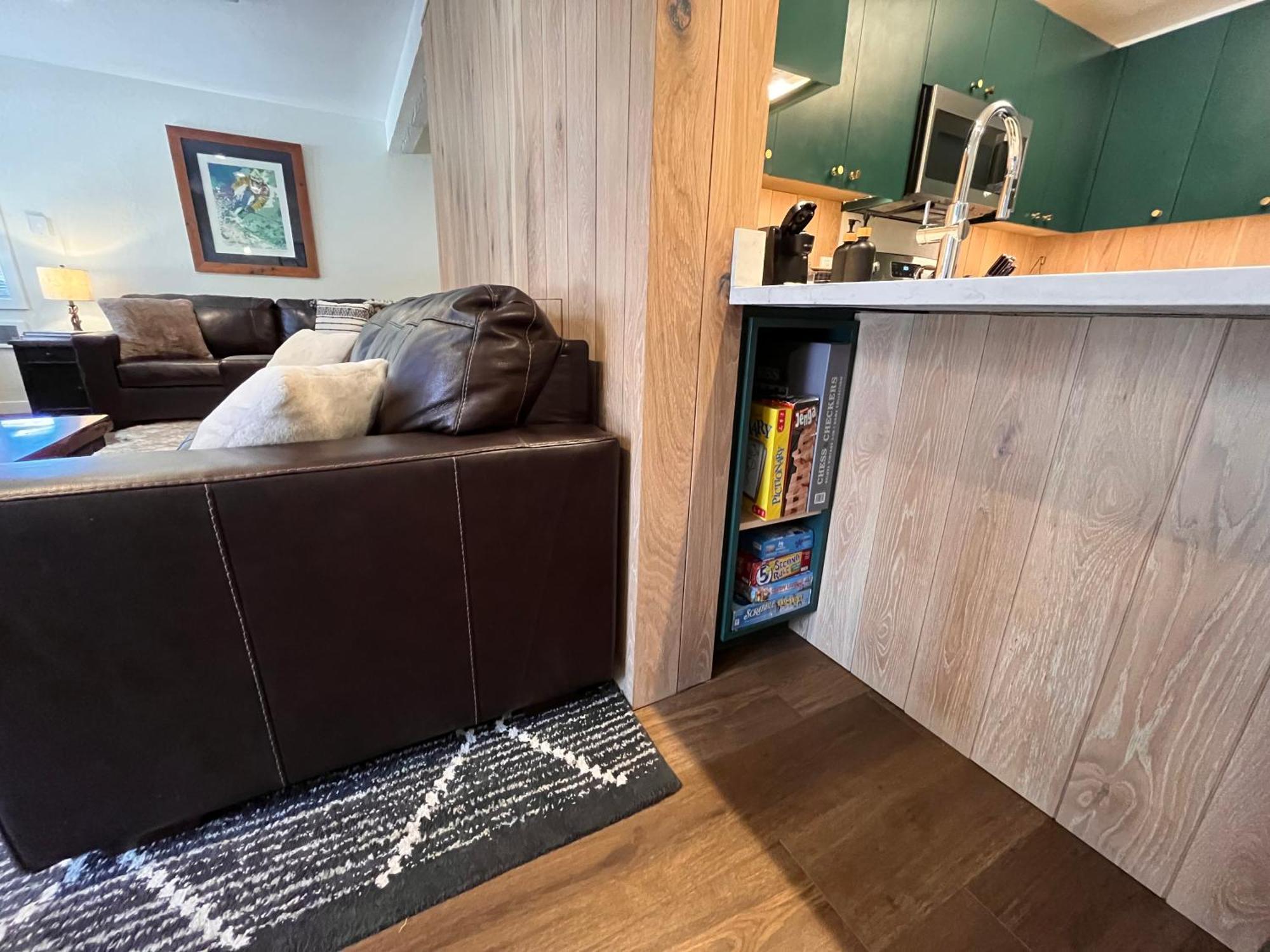 Tastefully Remodeled Condo At Mammoth Ski & Racquet Club, Hot Tub, Garage, 10 Min Walk To Ski Lifts Μαμούθ Λέικς Εξωτερικό φωτογραφία